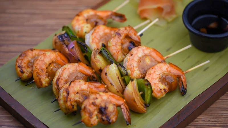 Gambas à la plancha chorizo piquillos
