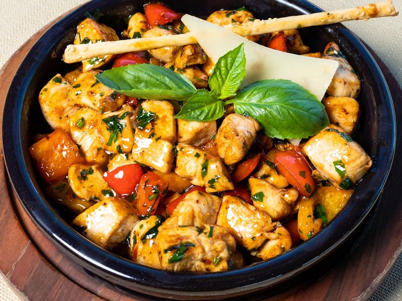 Poulet riz sauce tomate basilic simple