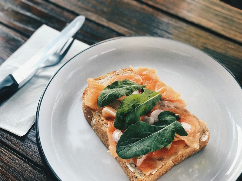 Tartines avocat saumon fumé